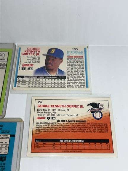 (8) Ken Griffey Jr. Trading Cards