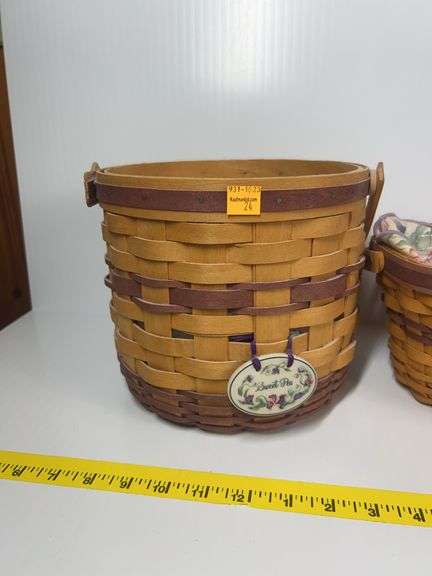 Longaberger Catch All Basket with Wooden Lid, Longaberger Round Basket with Leather Handles, Longabe