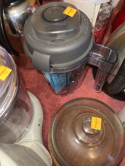 Large Assortment of Kitchen Appliances- Blenders, Mixers, Electric Can Opener