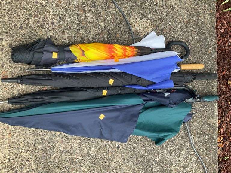 5 Umbrellas