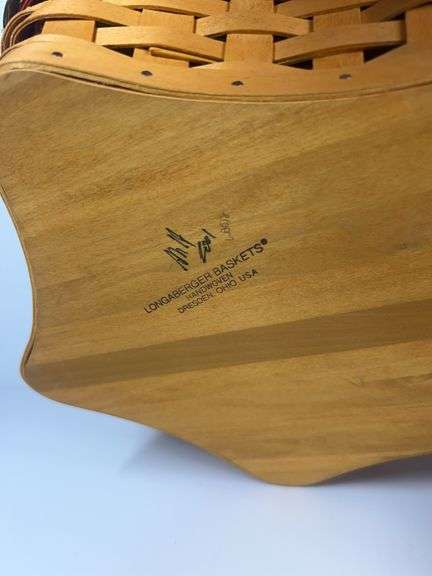 2002 Longaberger Mother’s Day Basket, Longaberger Shining Star Basket