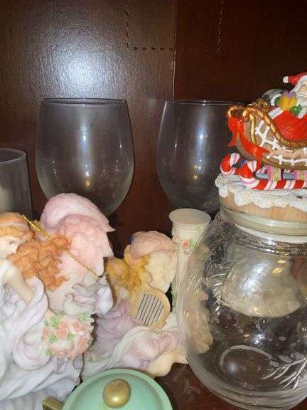 Contents of Cabinet-Decor