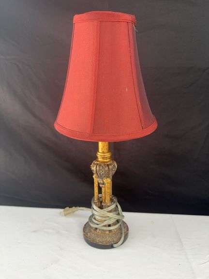 Lamp, and (6) Pieces of Decor
