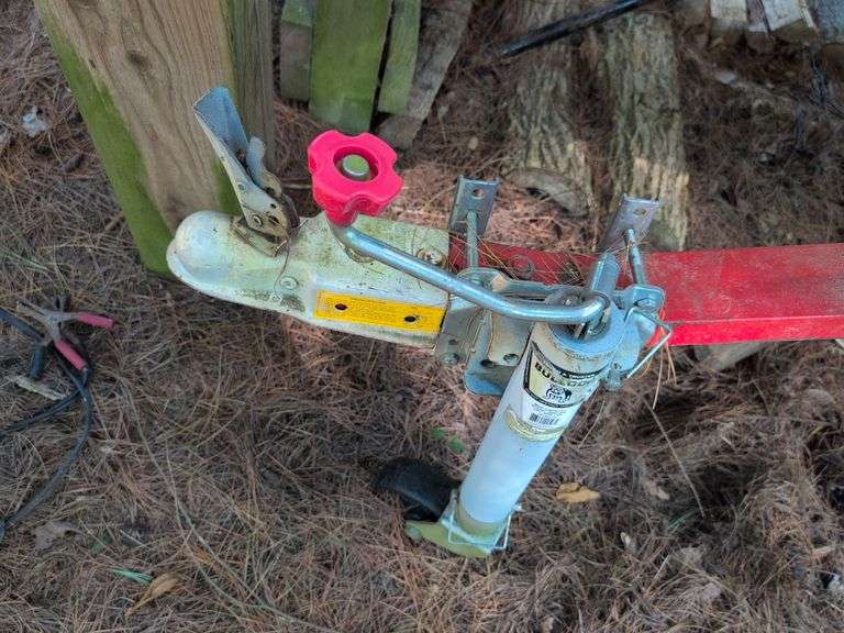 SpeeCo 25 ton light commercial log splitter - runs well