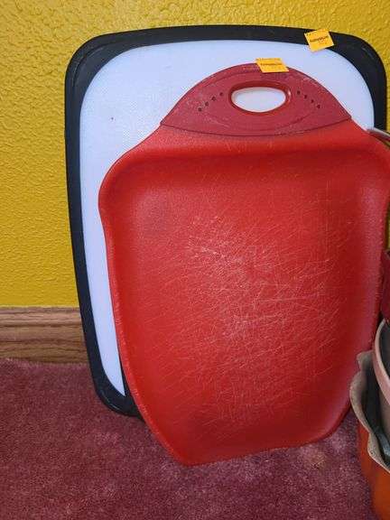 Assorted Kitchen Supplies
