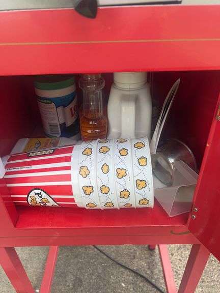 Old Fashioned Movie Time Popcorn Machine