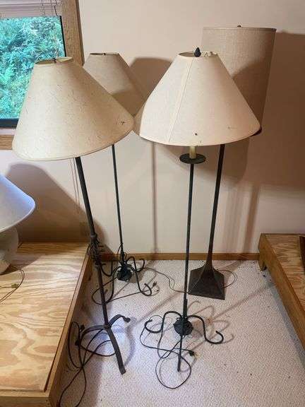 (4) decorative standing lamps