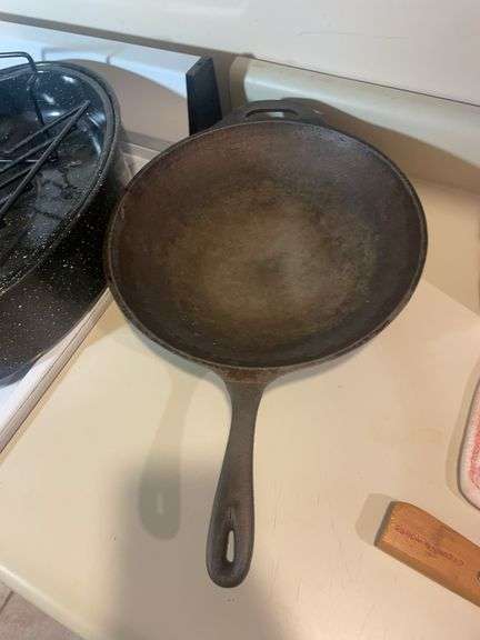 (2) roasters, cast iron and other wok