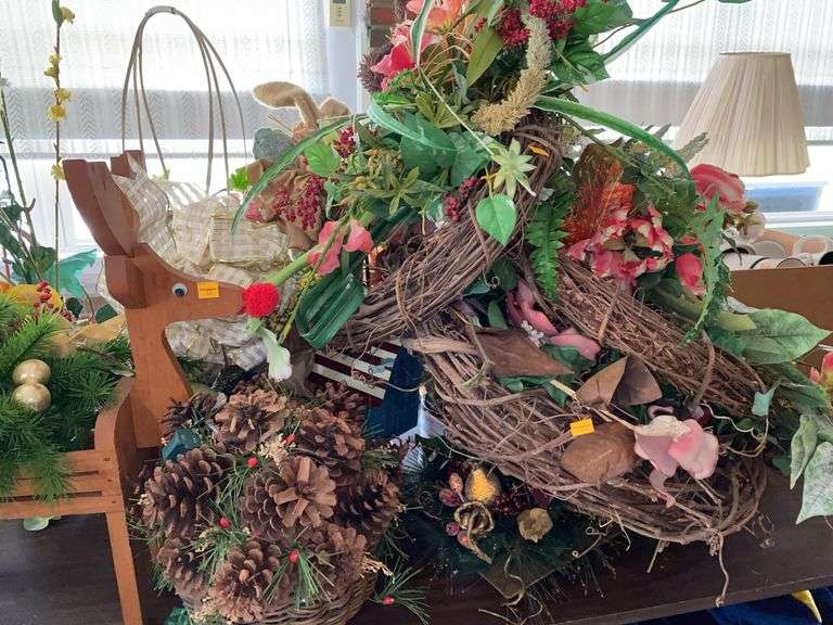 Misc. Decor Lot