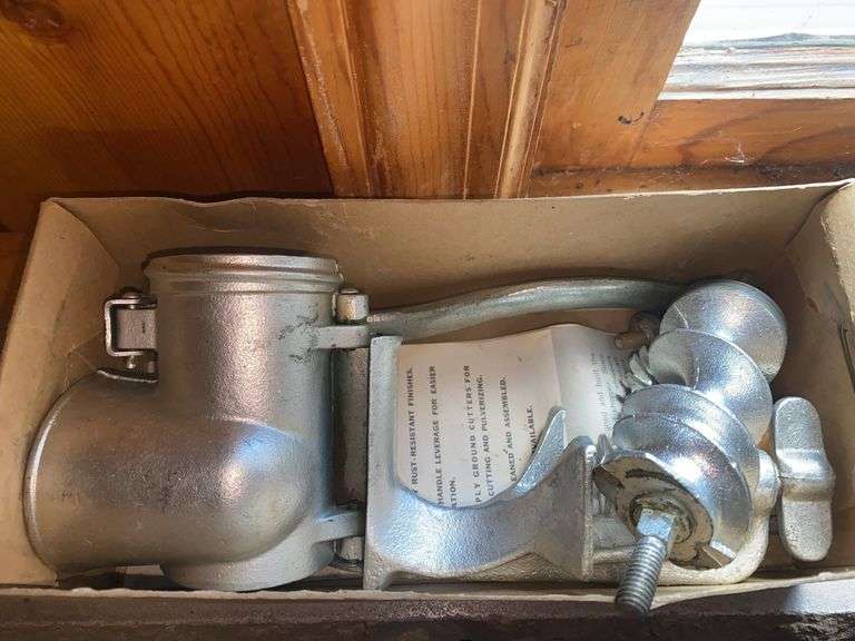 Vintage Universal Food & Meat Chopper