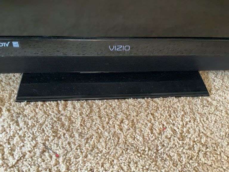 Vizio 32” Flatscreen Television