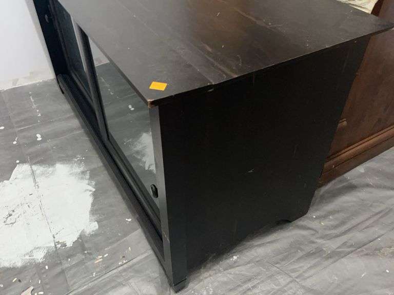 Cabinet with Sliding Doors