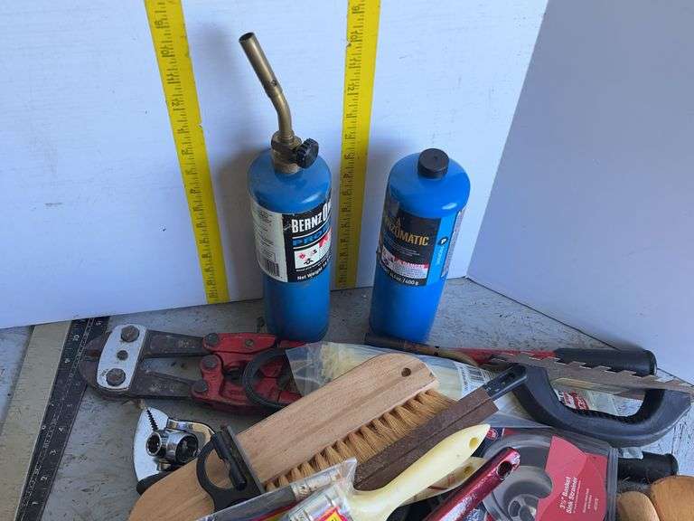 Handtools and Grinder