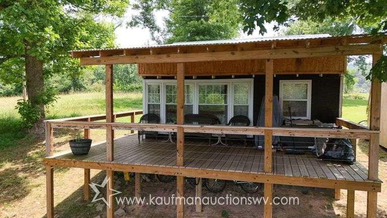 Studio Home with a View on Crystal Lake