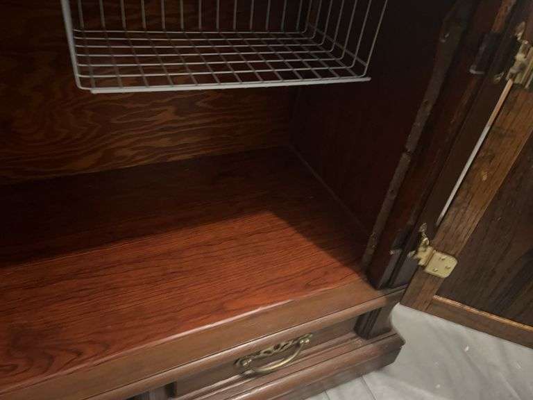 TV Cabinet
