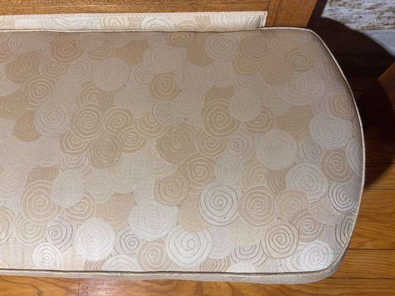 Antique fainting couch