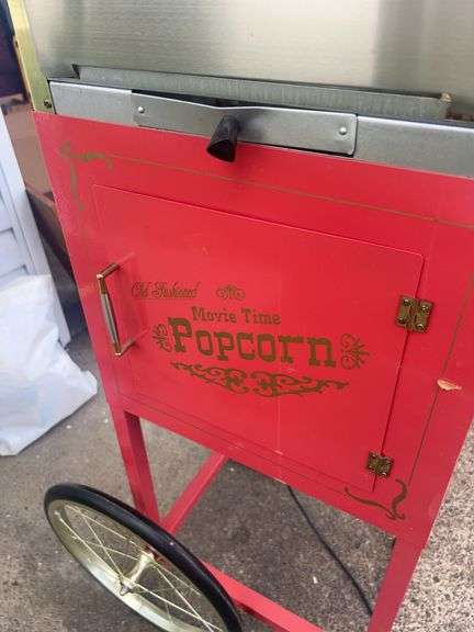 Old Fashioned Movie Time Popcorn Machine