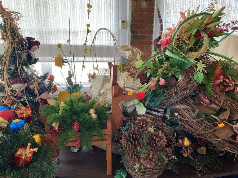 Misc. Decor Lot