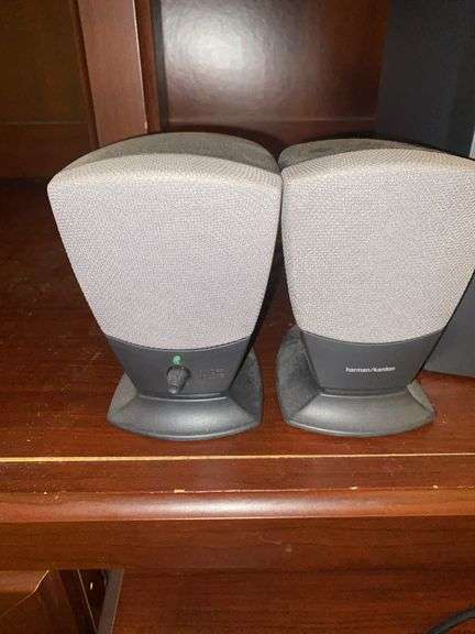 Dell Desktop Computer, Keyboard, Speakers