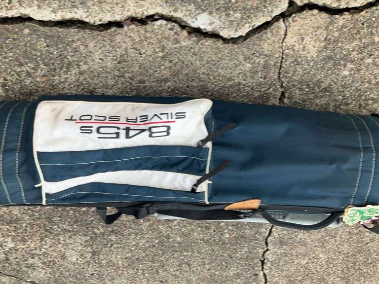 Silver Scot Golf Bag with Clubs