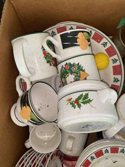 Box of Christmas Dishware