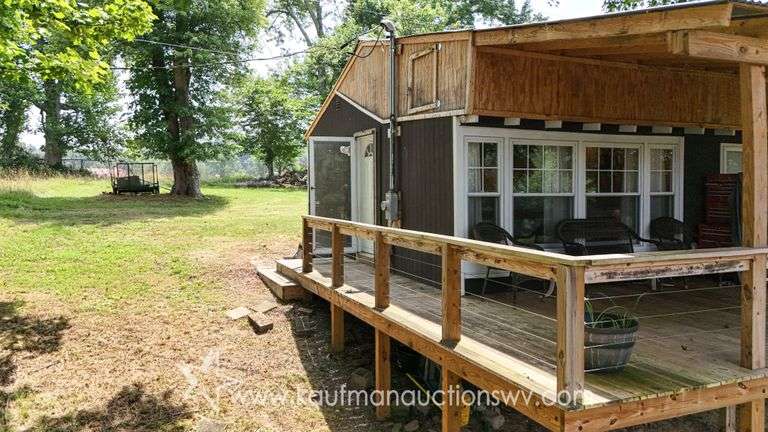 Studio Home with a View on Crystal Lake