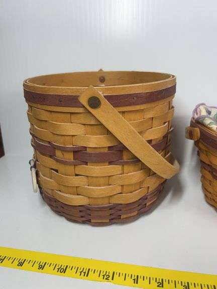 Longaberger Catch All Basket with Wooden Lid, Longaberger Round Basket with Leather Handles, Longabe