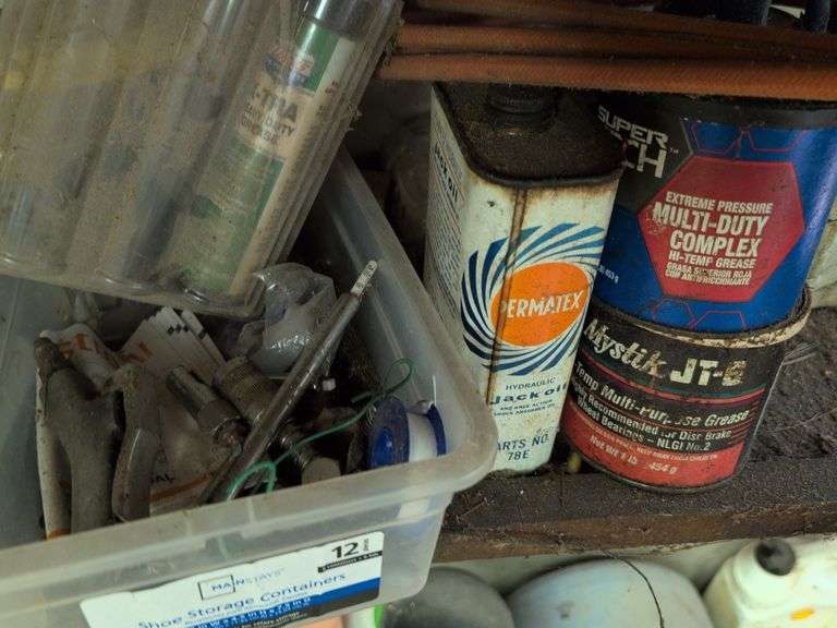 Grease, air gun, air hose, and other items