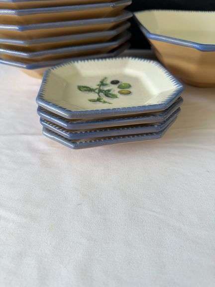 Sardinia Williams Sonoma Dishes *Includes (6) Lg Bowls, (4) Sm Plates, and Lg Serving Dish