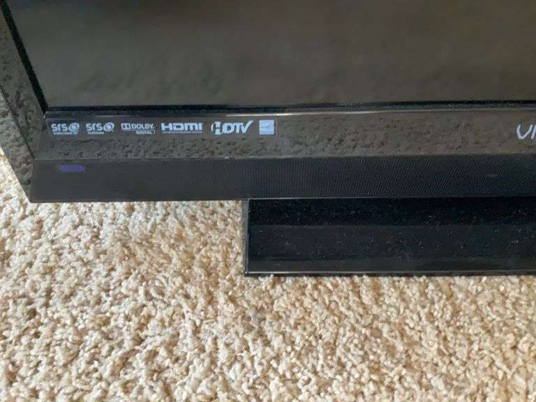 Vizio 32” Flatscreen Television