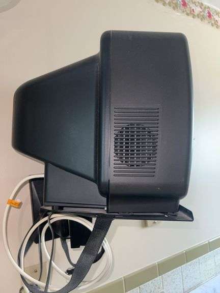 Sanyo Small Box Television with Mount-NO REMOTE