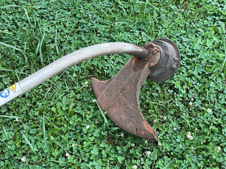 Stihl FS 40C Weedeater