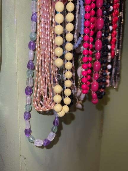 Assorted Women’s Costume Necklaces