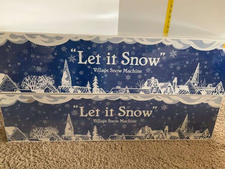 2 Battery Operated Snow Machines