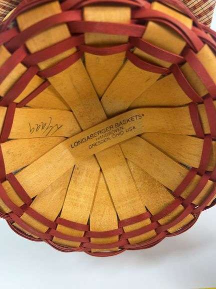 Longaberger Happy Easter Basket, 1999 Longaberger Collectors Club Homestead Basket, Longaberger Smal