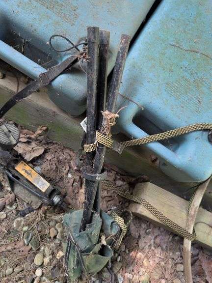 (3) portable waste water tanks, (2) water tanks, and 1.8 ton car jack