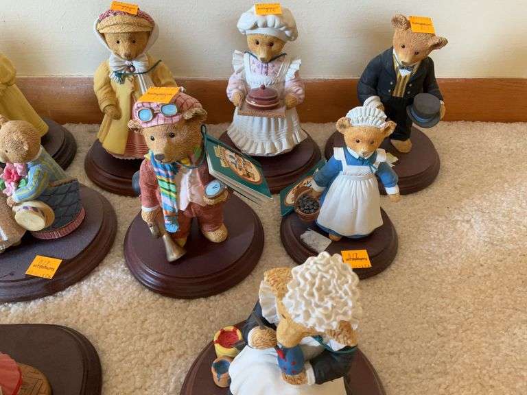 (11) Upstairs Downstairs Bears Figurines