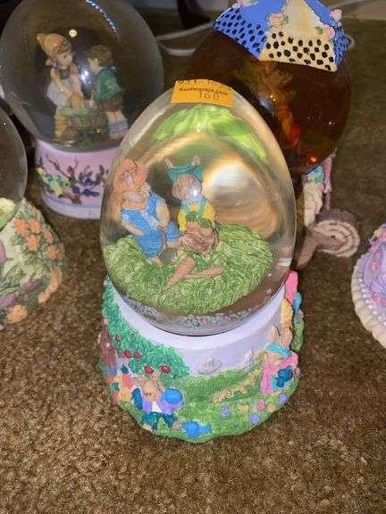 (6) Snowglobes