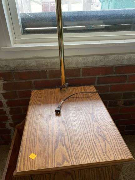 Wooden Side Table with Lamp