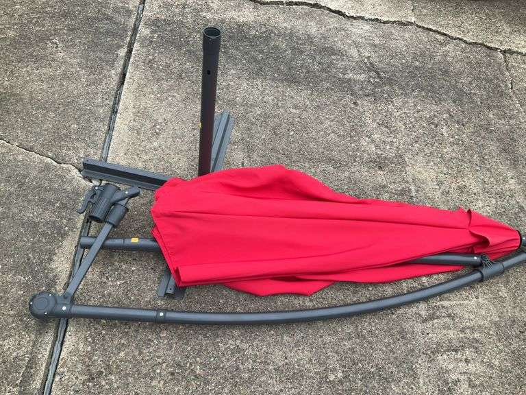 10’ Cantilever Outdoor Umbrella