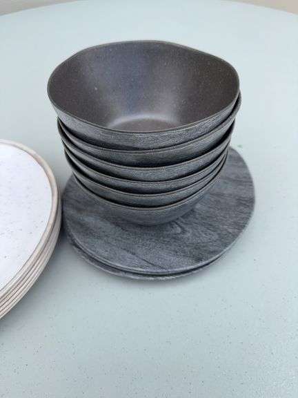 Nature One Planta Bowls and Tarhong Plates