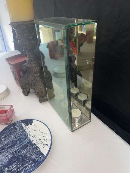 Pottery Barn Clock, Wax Warmer, Ronda Decor Plate, and other misc.