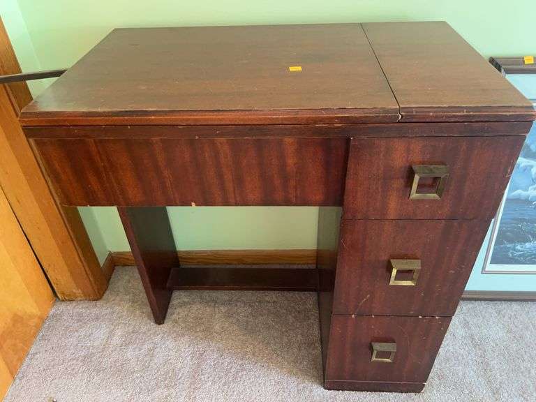Sewmor Zig Zag Sewing Machine Table and Contents