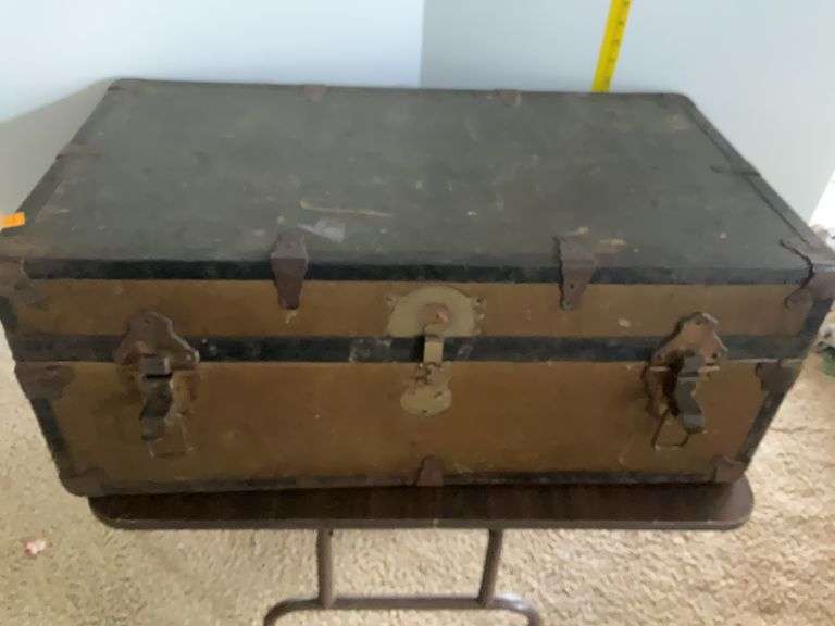 Vintage Footlocker