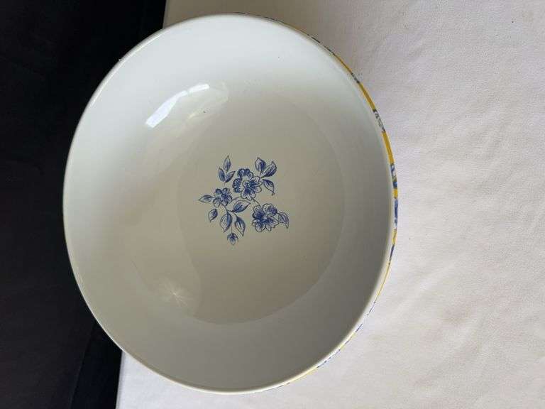 (4) Lg Bowls, Pottery Mug, Teacup, Aalt and Pepper Shaker, and other Dishware