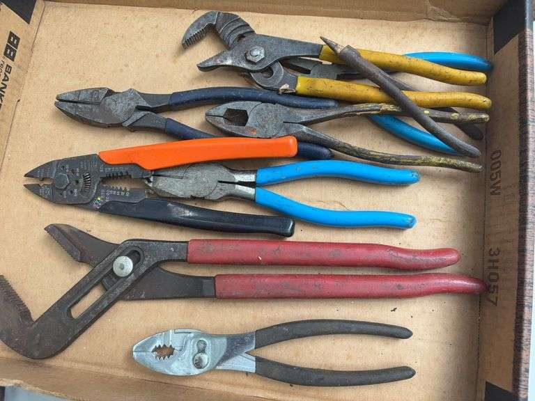Flat of pliers, wrenches, snips, and other hand tools