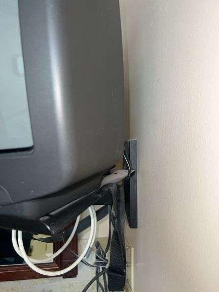 Sanyo Small Box Television with Mount-NO REMOTE