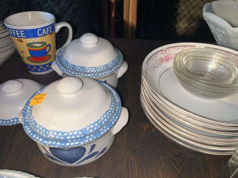 Assorted Glassware