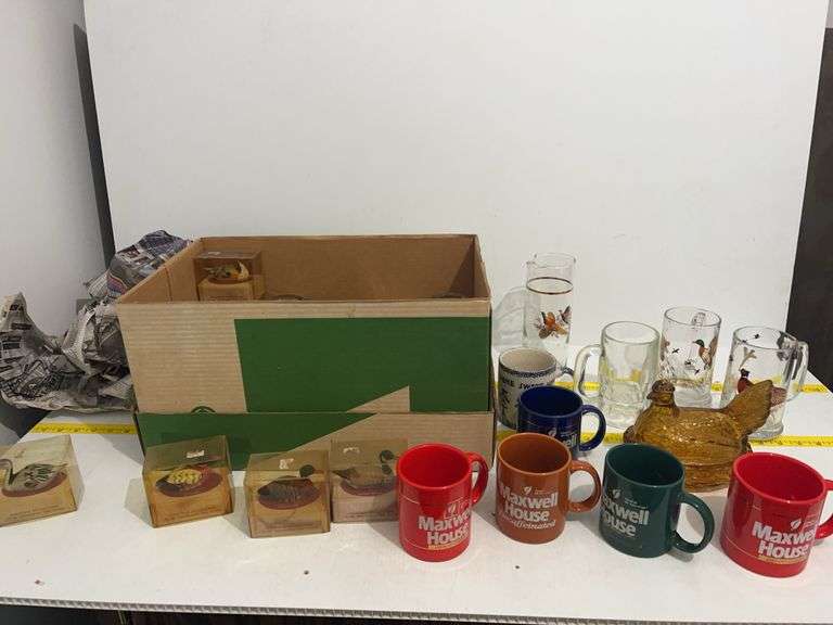Glasses, Mugs, Hen on a Nest, Duck Decorations