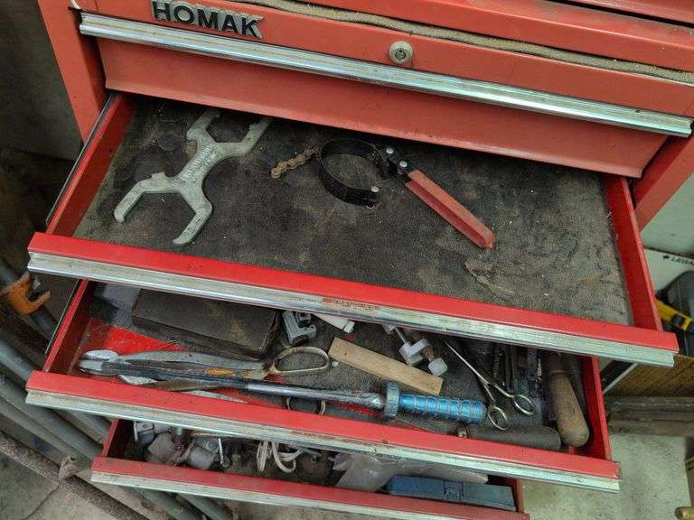 Homak 2-piece tool chest on wheels with contents